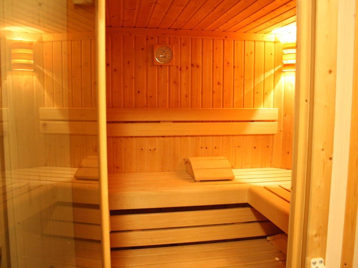 Apartment Near Flachau With Mountain View Екстер'єр фото